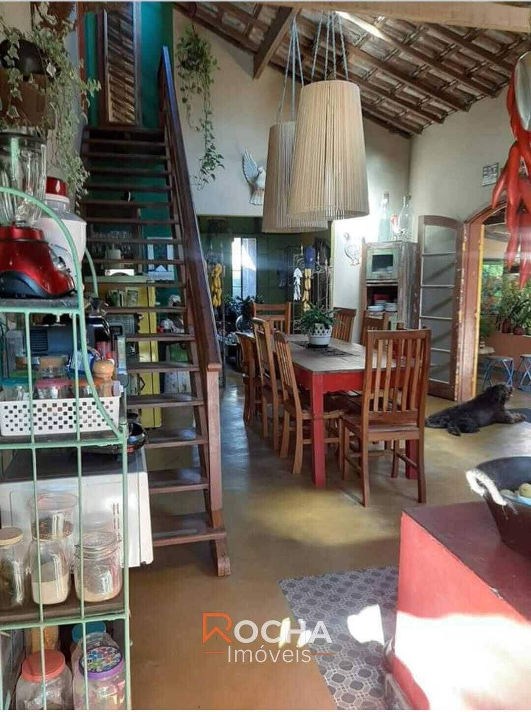 Casa, 2 quartos, 275 m² - Foto 3