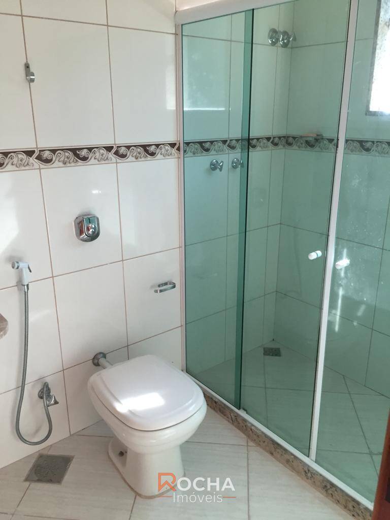 Casa à venda com 4 quartos - Foto 8