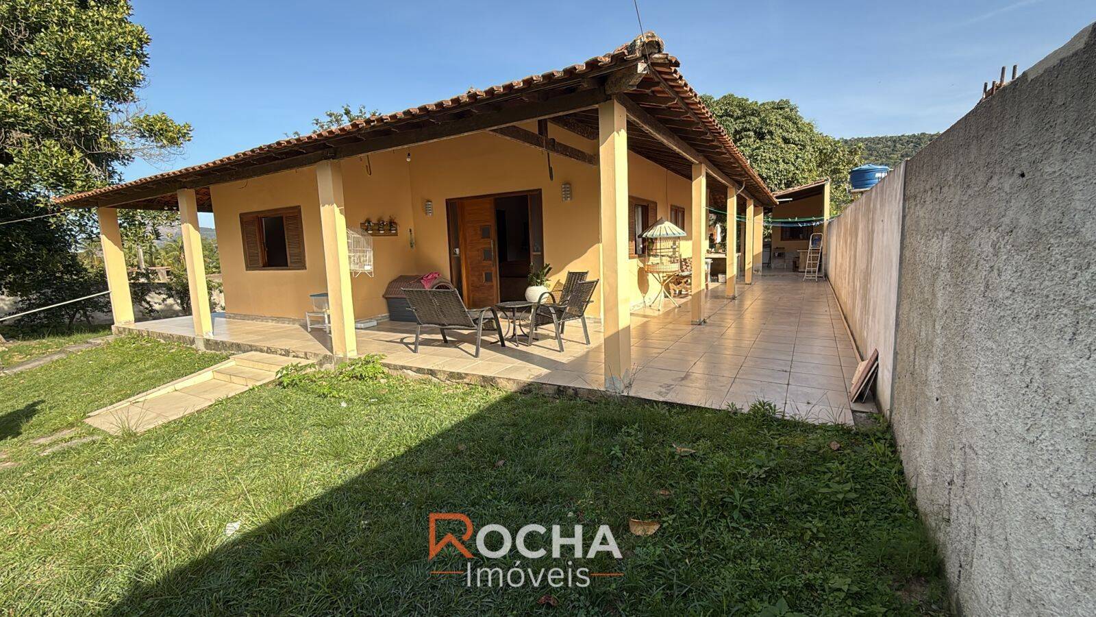 Casa, 4 quartos, 210 m² - Foto 1