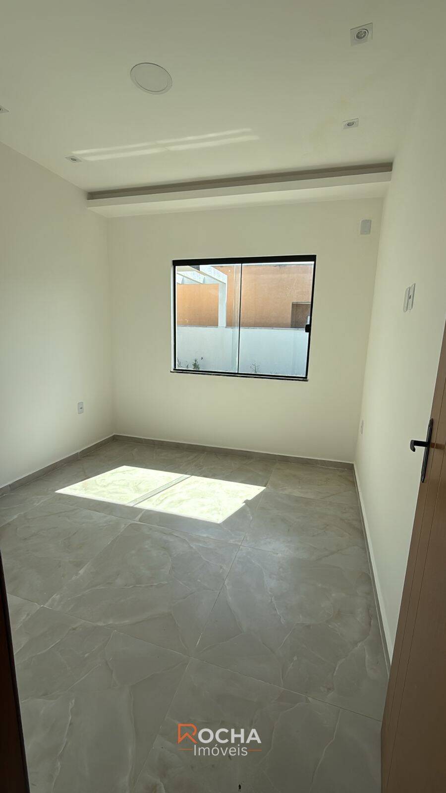 Casa, 3 quartos, 79 m² - Foto 4