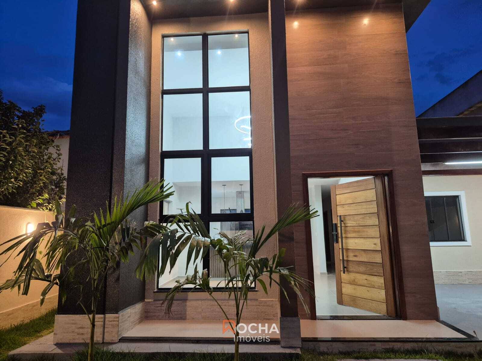 Casa, 3 quartos, 131 m² - Foto 1