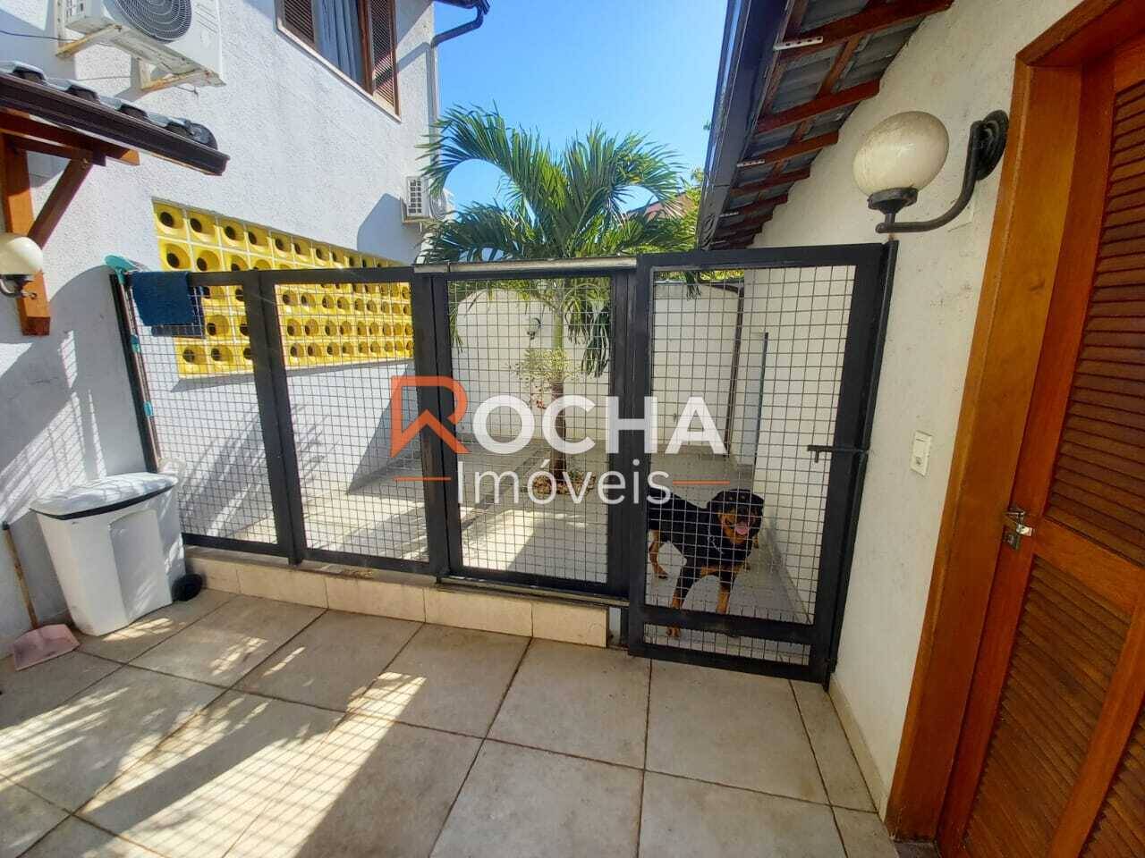 Casa, 3 quartos, 217 m² - Foto 30