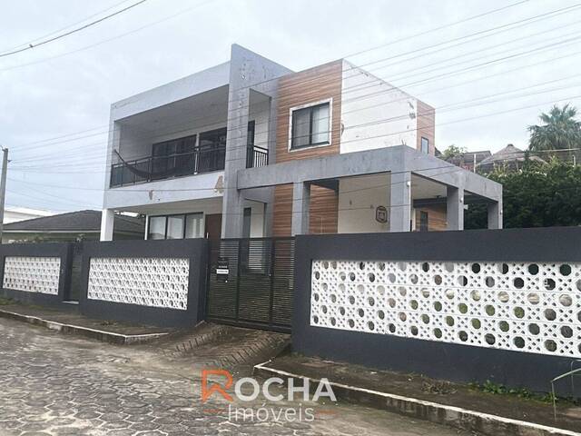 #CA-165 - Casa para Venda em Maricá - RJ - 1