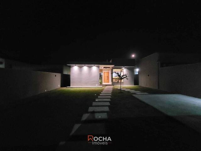 #CA-212 - Casa para Venda em Maricá - RJ - 2