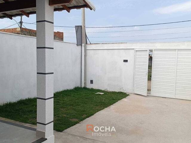 #CA-220 - Casa para Venda em Maricá - RJ - 2
