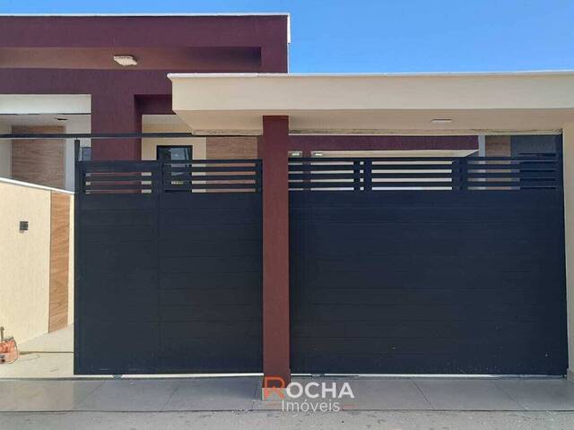 #CA-243 - Casa para Venda em Maricá - RJ - 2